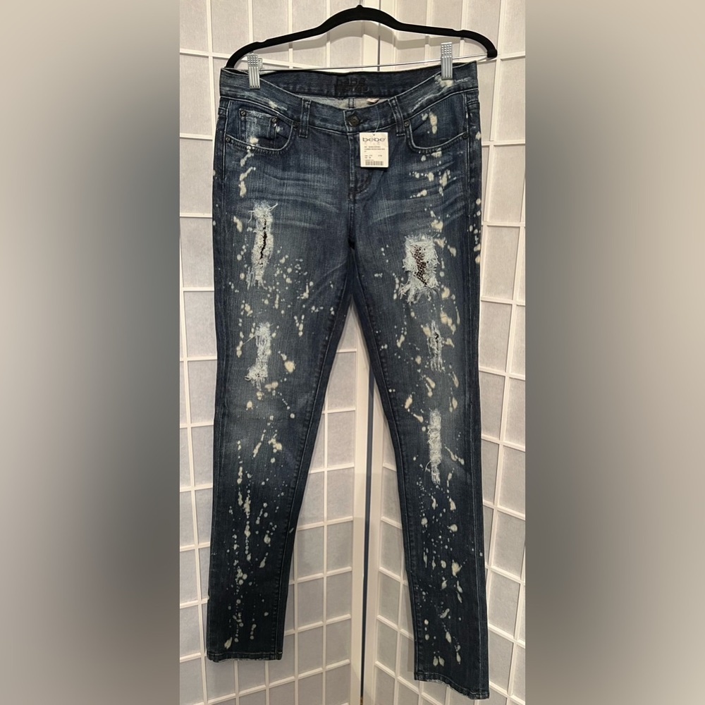 BEBE Carmen Mesh/Chain Skin Distressed Denim Blue Jeans